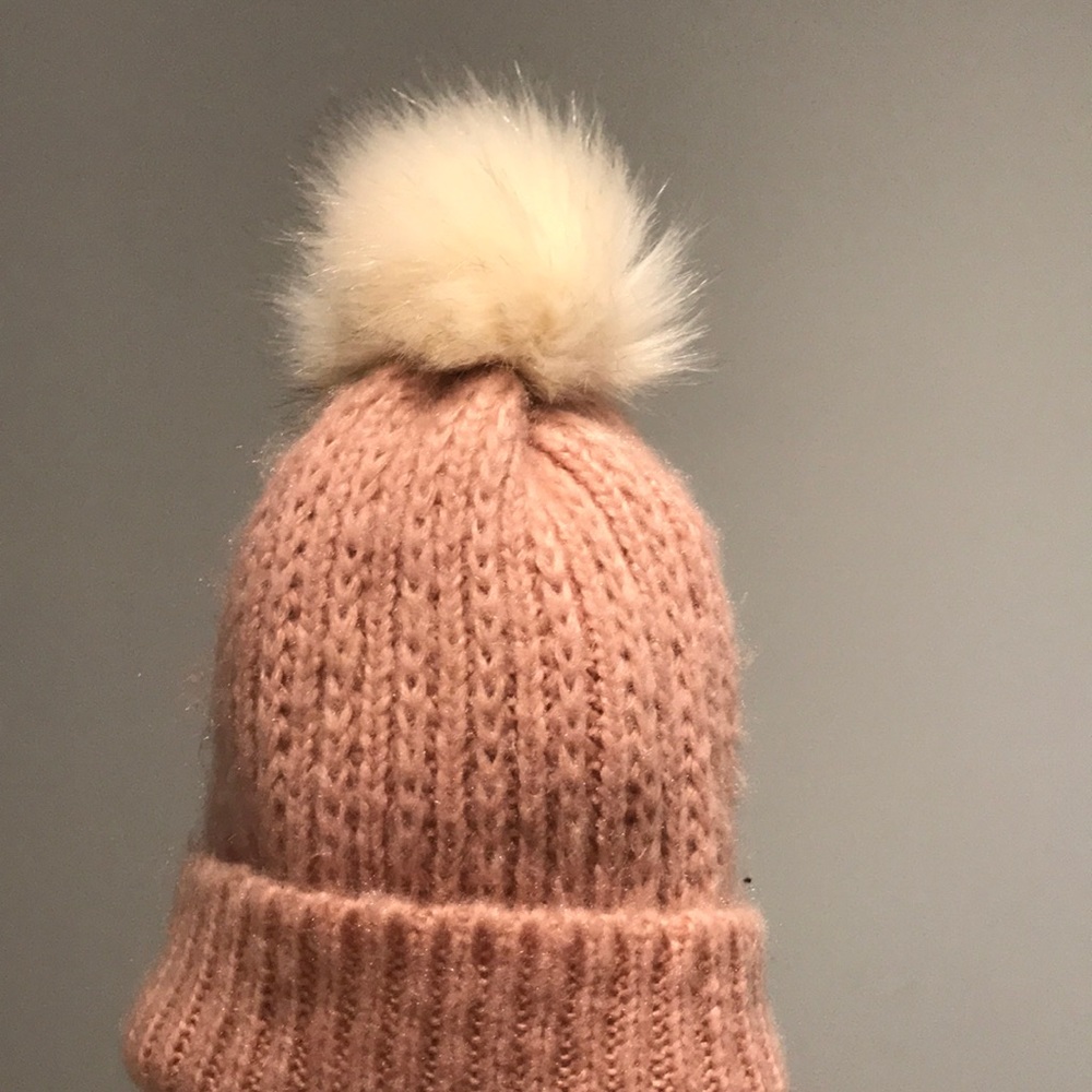 Pink winter beanie❄️